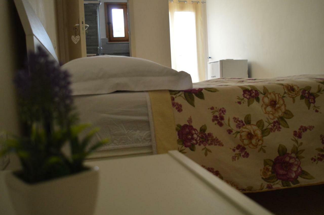La Vallonea Casamassella Екстер'єр фото